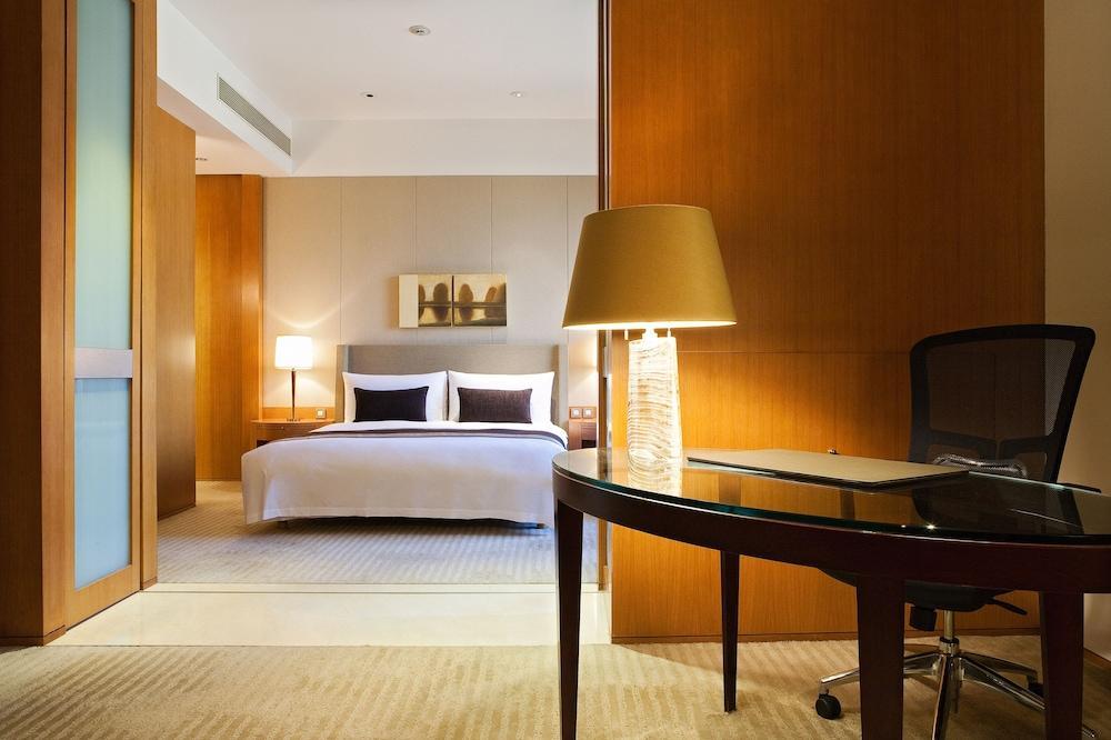 Ambassador Hotel Hsinchu Exteriér fotografie A suite at the hotel