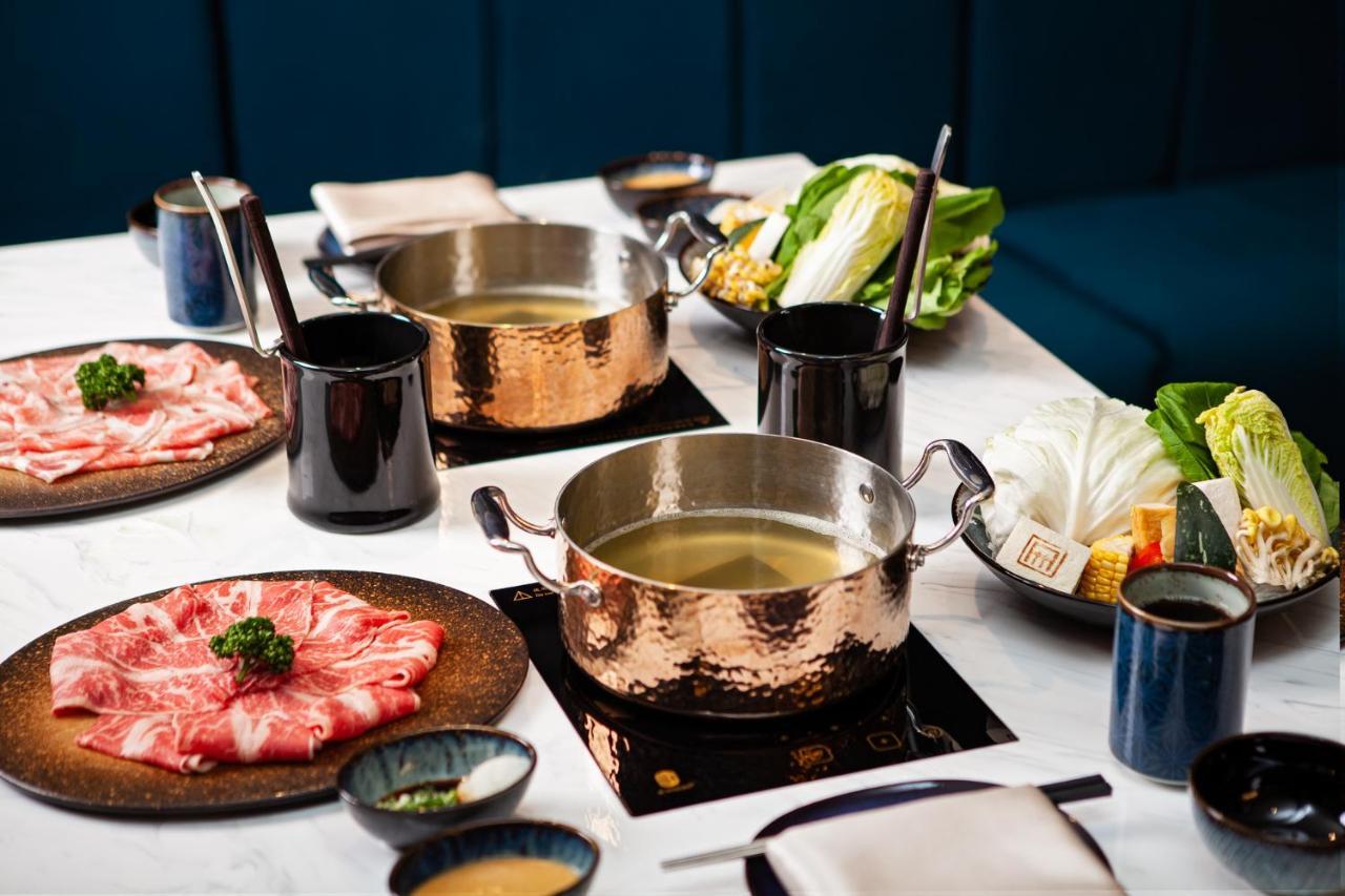 Ambassador Hotel Hsinchu Exteriér fotografie A hot pot