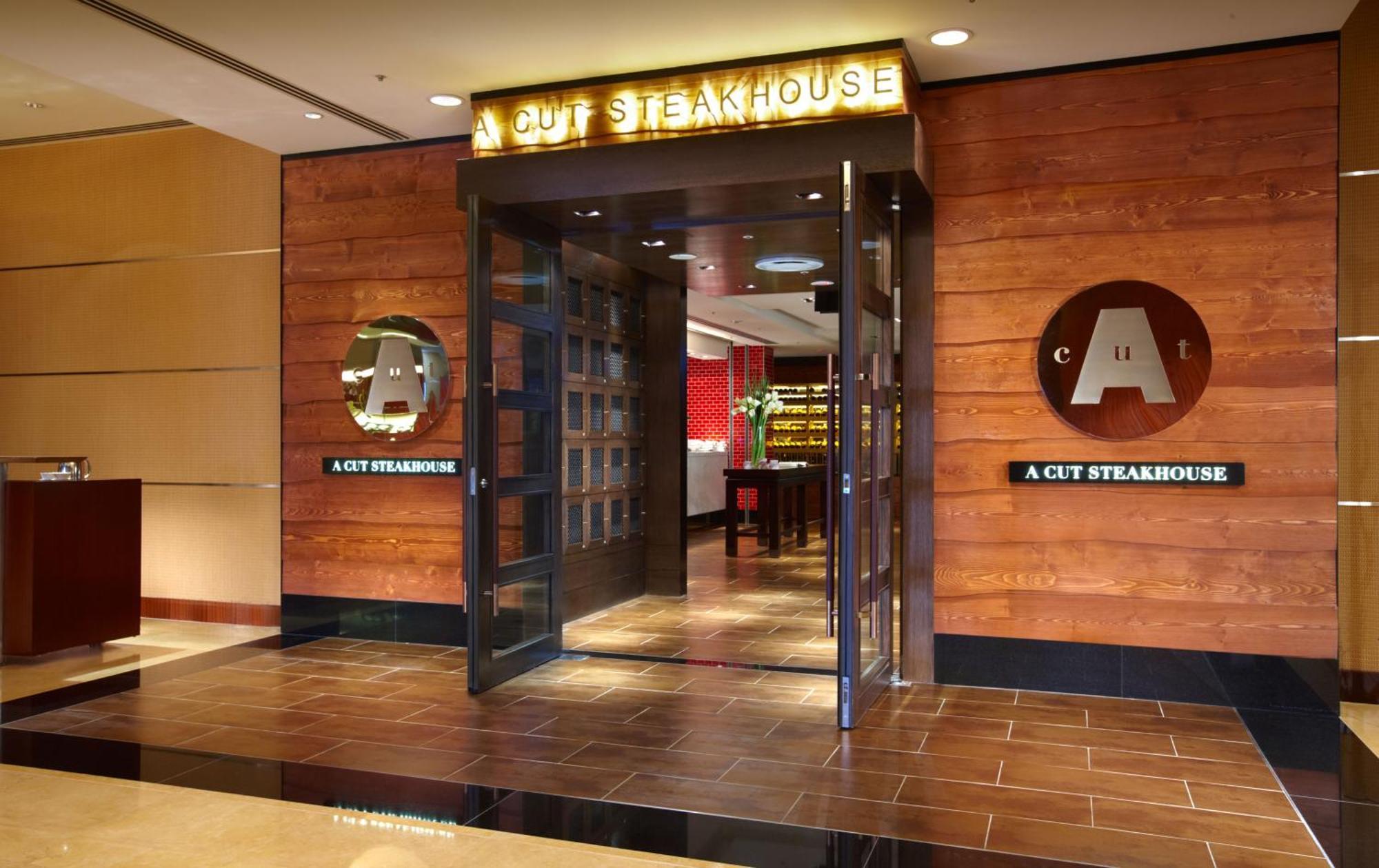 Ambassador Hotel Hsinchu Exteriér fotografie A Cut Steakhouse