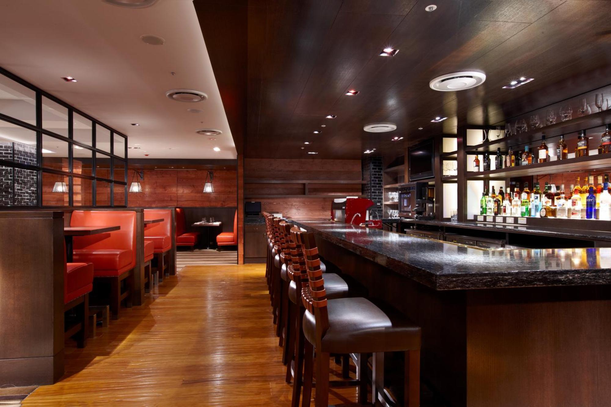 Ambassador Hotel Hsinchu Exteriér fotografie The bar at the restaurant