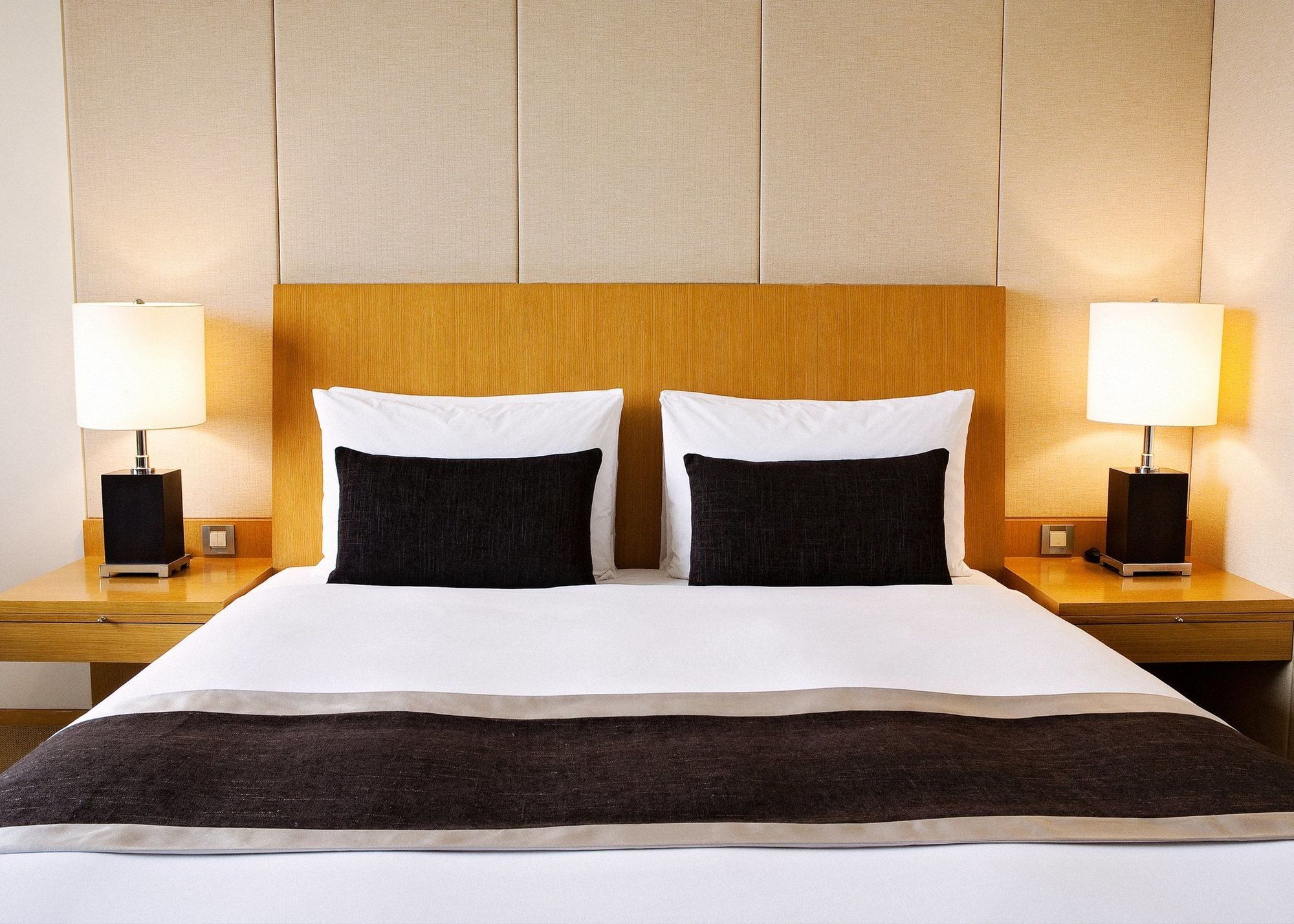 Ambassador Hotel Hsinchu Pokoj fotografie A bed