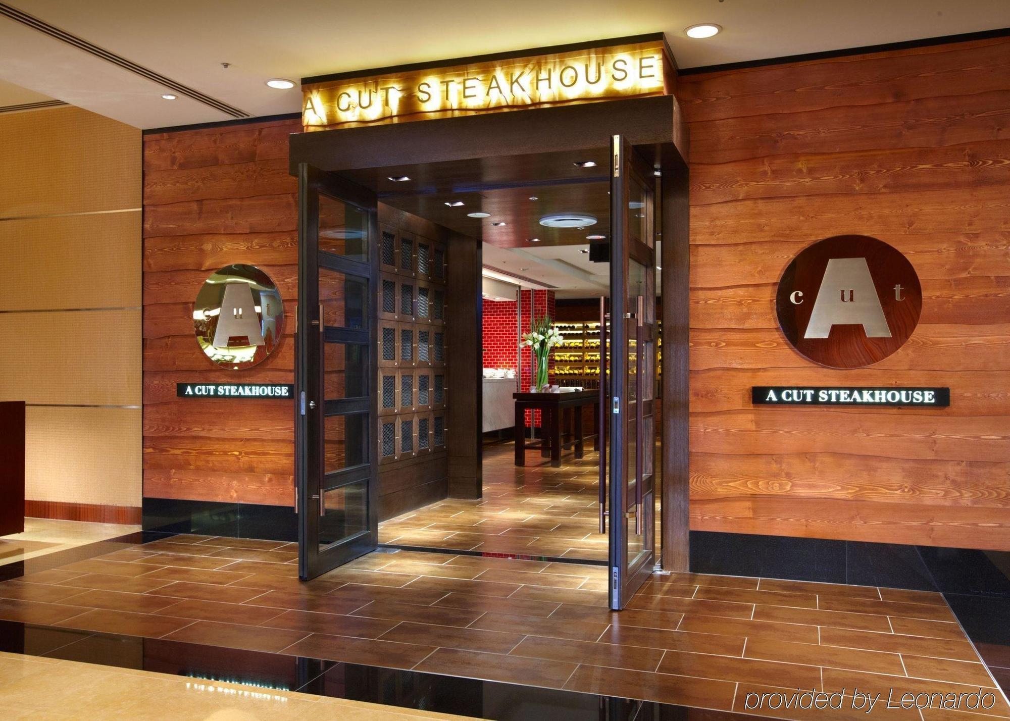 Ambassador Hotel Hsinchu Interiér fotografie A Cut Steakhouse