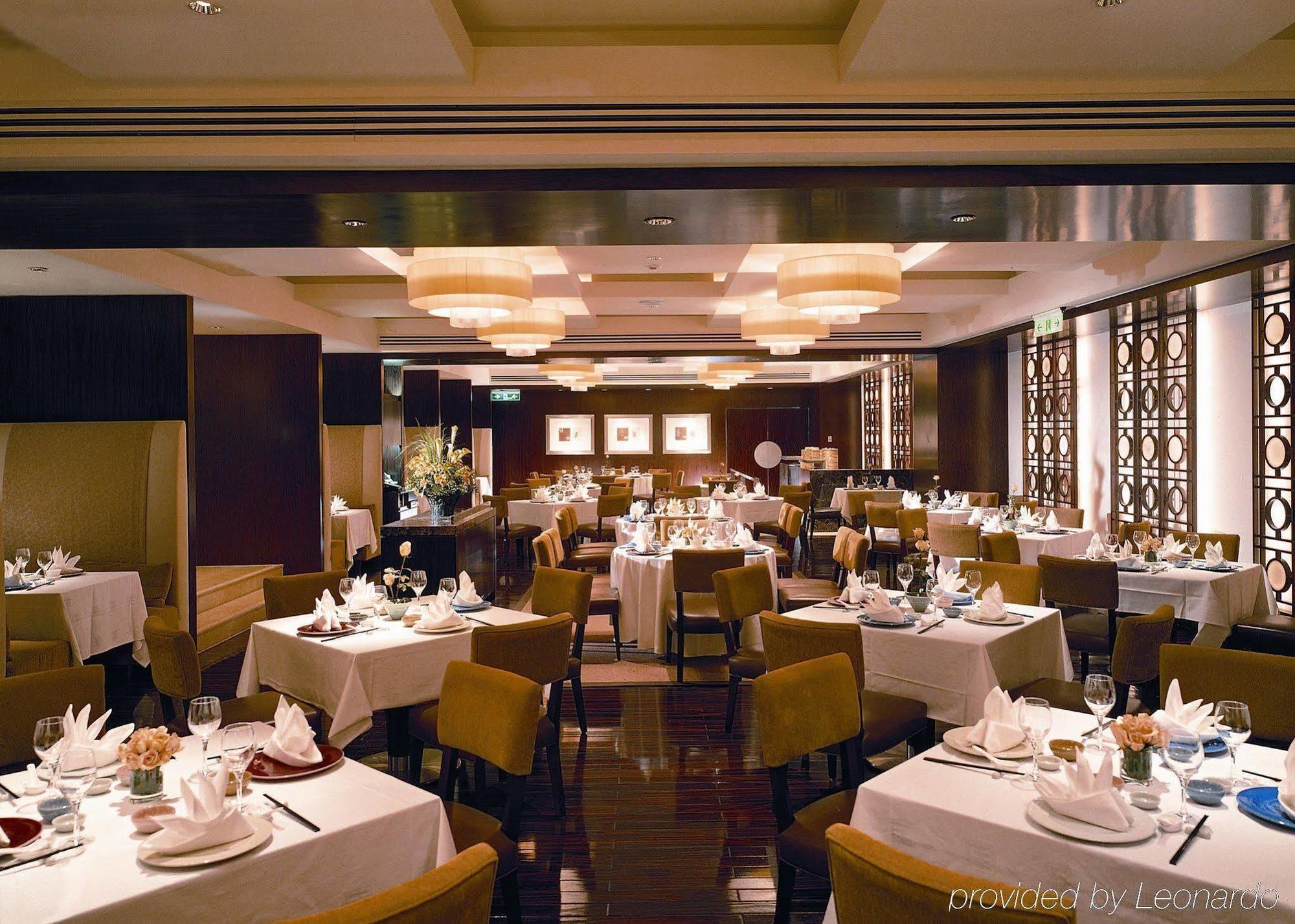 Ambassador Hotel Hsinchu Restaurace fotografie Interior of the restaurant